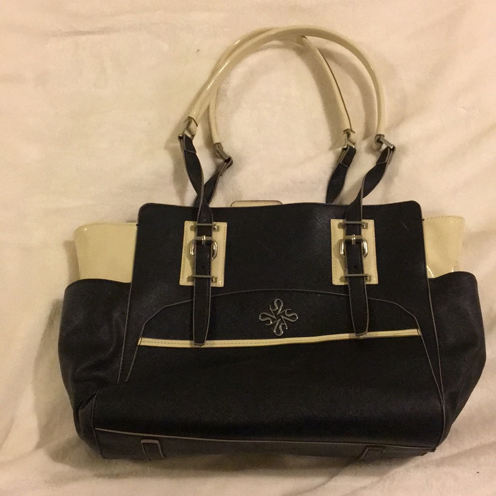 Vera wang purse
